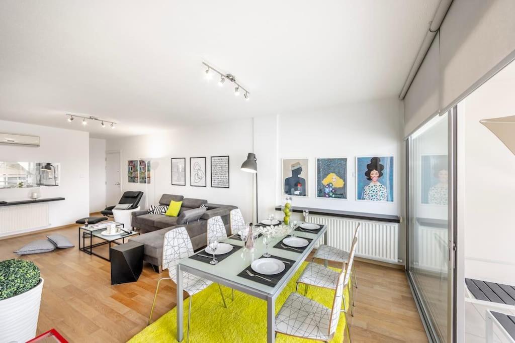 Luxurious Bright & Stylish 2Br With Office In Nicosia Apartment Ngoại thất bức ảnh