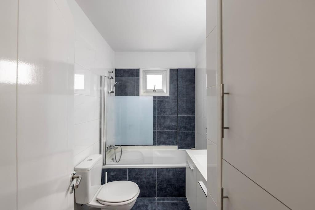 Luxurious Bright & Stylish 2Br With Office In Nicosia Apartment Ngoại thất bức ảnh