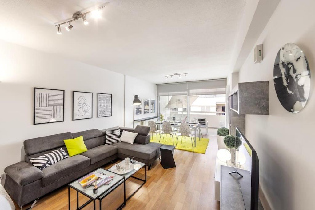 Luxurious Bright & Stylish 2Br With Office In Nicosia Apartment Ngoại thất bức ảnh